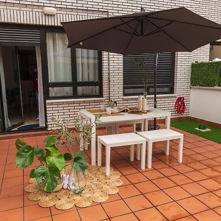 La Terraza De La Vega - Ubicacion Inmejorable , Wifi , Terraza Y Parking Gratuito Lejlighed Oviedo Eksteriør billede