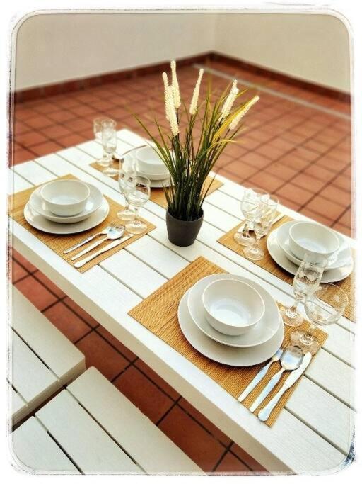 La Terraza De La Vega - Ubicacion Inmejorable , Wifi , Terraza Y Parking Gratuito Lejlighed Oviedo Eksteriør billede
