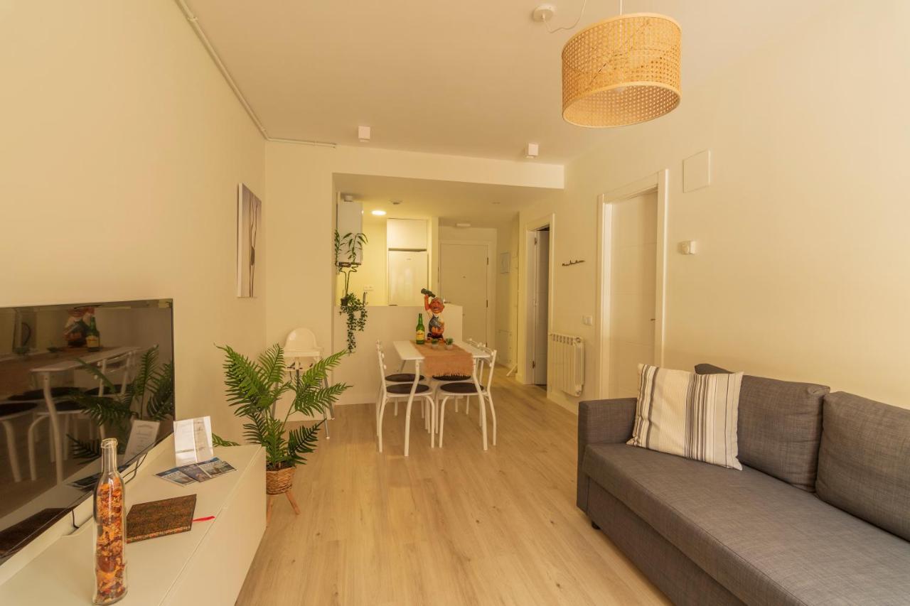 La Terraza De La Vega - Ubicacion Inmejorable , Wifi , Terraza Y Parking Gratuito Lejlighed Oviedo Eksteriør billede