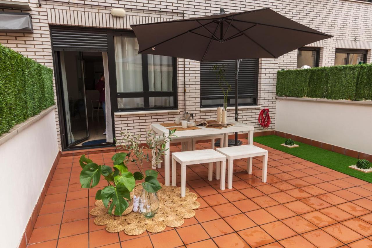 La Terraza De La Vega - Ubicacion Inmejorable , Wifi , Terraza Y Parking Gratuito Lejlighed Oviedo Eksteriør billede